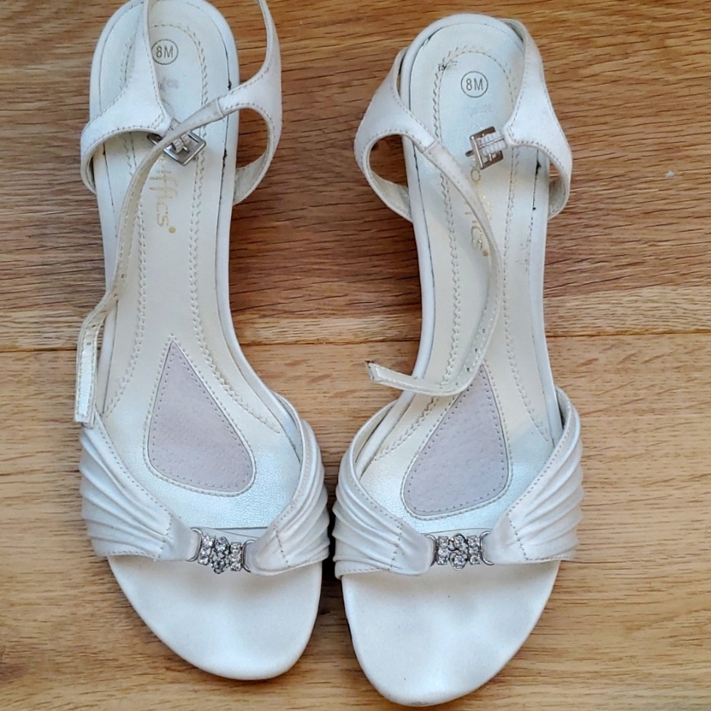 Ivory Kate Size 8 Coloriffic Shoes - Dyeable